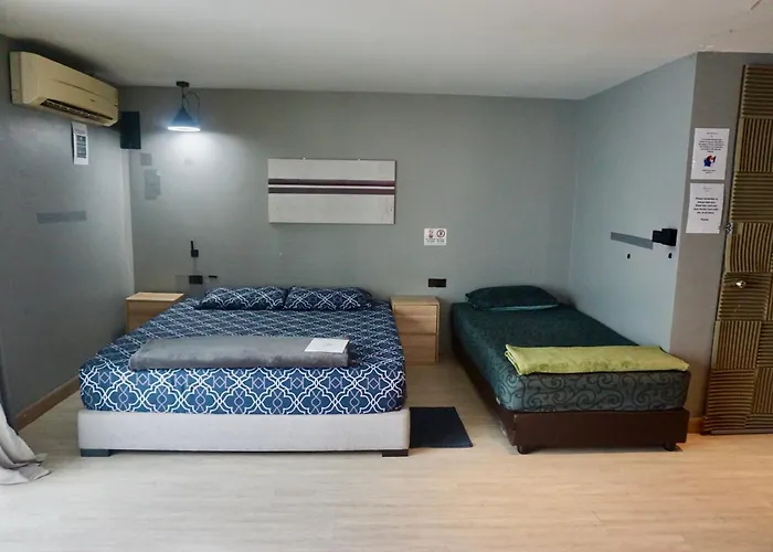 Triple At Hash Silom Soi 3 아파트